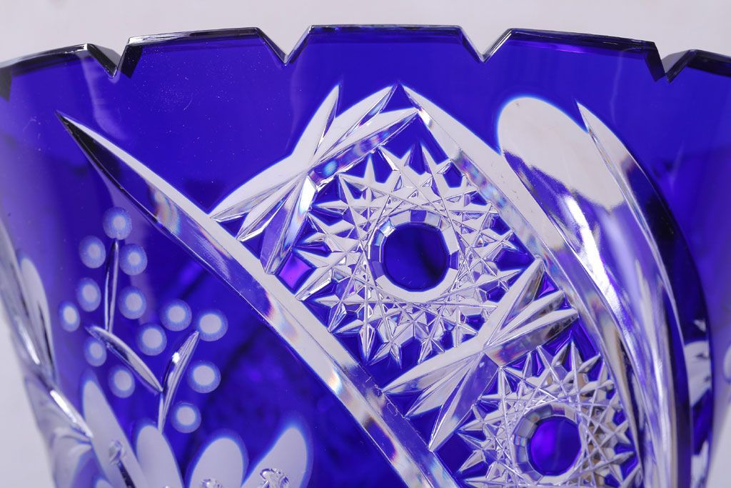 アンティーク雑貨　ビンテージ　ドイツ SACHSEN(ザクセン)　クリスタル花瓶(フラワーベース)