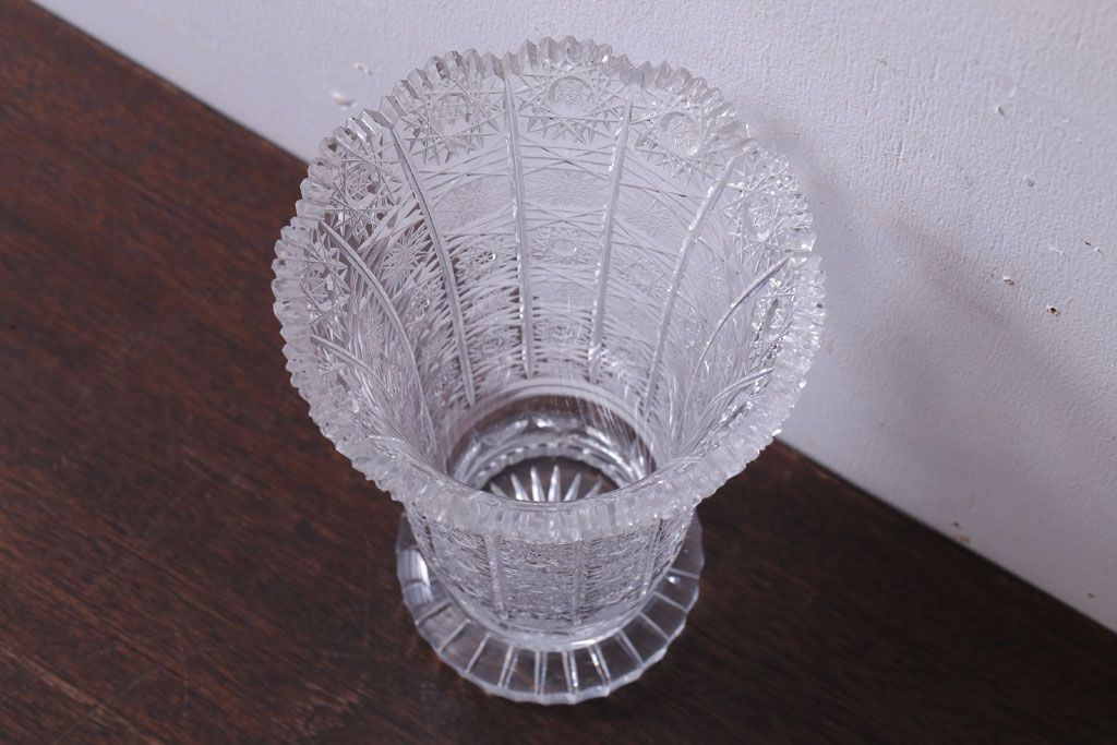 アンティーク雑貨　ビンテージ　ボヘミア　クリスタル花瓶(フラワーベース)(2)