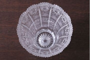 アンティーク雑貨　ビンテージ　ボヘミア　クリスタル花瓶(フラワーベース)(2)