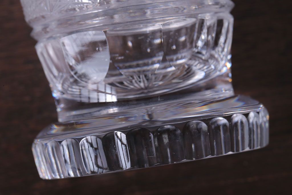 アンティーク雑貨　ビンテージ　ボヘミア　クリスタル花瓶(フラワーベース)(2)