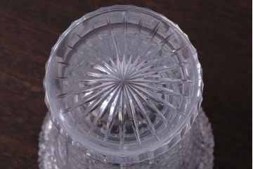 アンティーク雑貨　ビンテージ　ボヘミア　クリスタル花瓶(フラワーベース)(2)