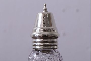 アンティーク雑貨　ビンテージ　西ドイツ　BLEI クリスタルガラス　パウダーボトル2本セット