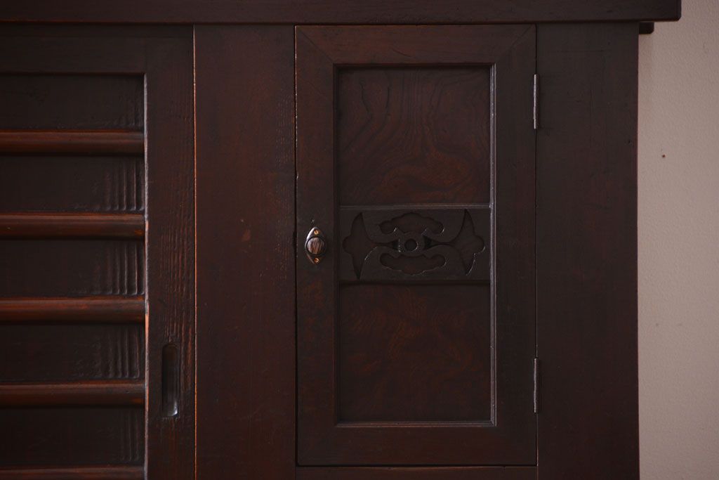 アンティーク家具　古民具・骨董　明治期　特注品!状態の良い変わり型六尺水屋箪笥