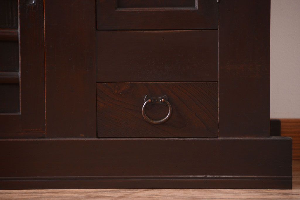 アンティーク家具　古民具・骨董　明治期　特注品!状態の良い変わり型六尺水屋箪笥