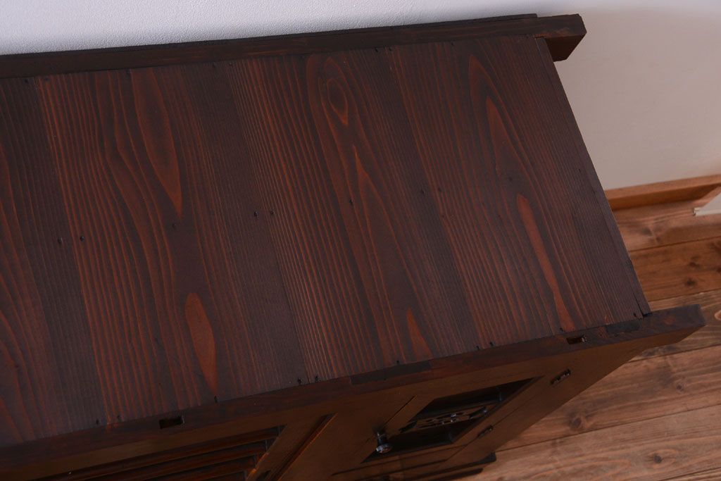 アンティーク家具　古民具・骨董　明治期　特注品!状態の良い変わり型六尺水屋箪笥