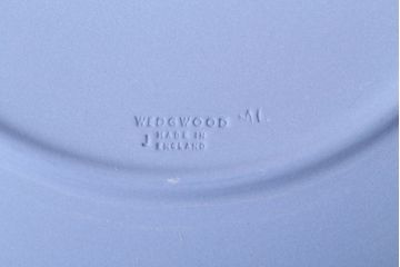 アンティーク雑貨　中古 イギリス Wedgwood(ウェッジウッド) ジャスパー 2000年イヤープレート