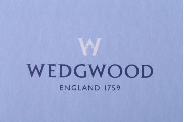 アンティーク雑貨　中古 イギリス Wedgwood(ウェッジウッド) ジャスパー 2000年イヤープレート