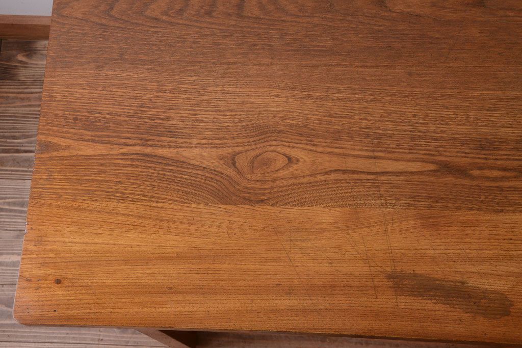 レトロ家具　昭和レトロ　古いナラ材製のシンプルなアンティーク片袖机(2)