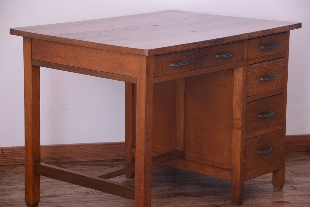 レトロ家具　昭和レトロ　古いナラ材製のシンプルなアンティーク片袖机(2)