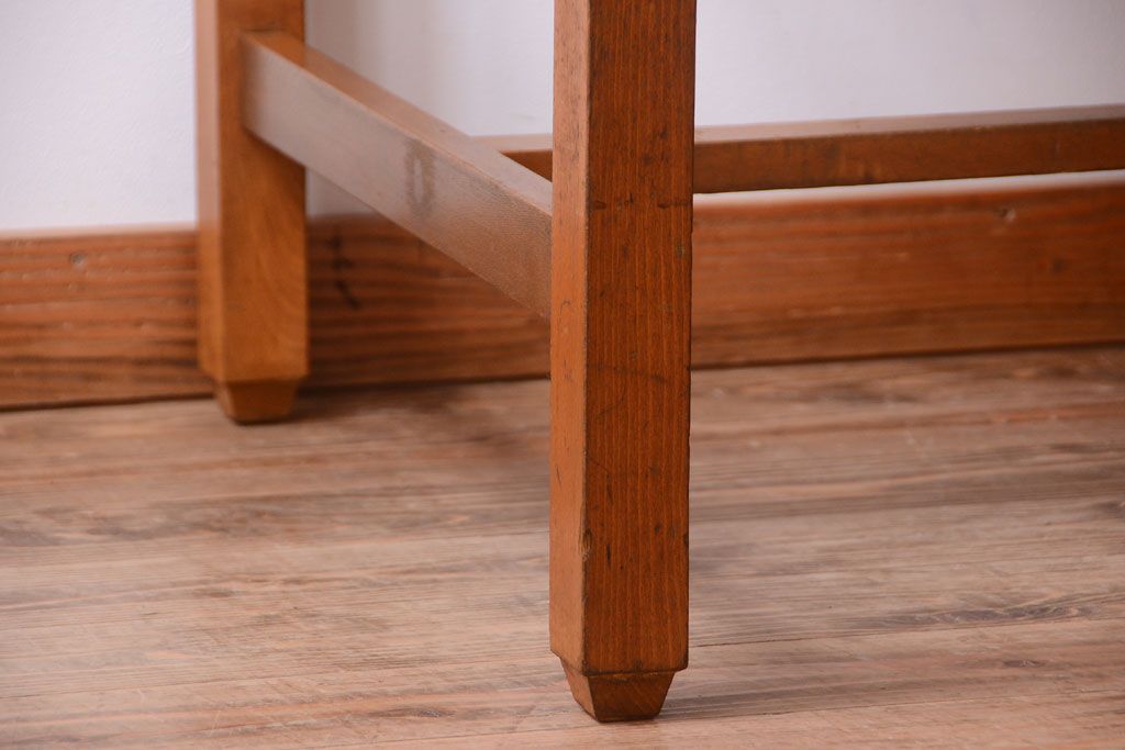 レトロ家具　昭和レトロ　古いナラ材製のシンプルなアンティーク片袖机(2)