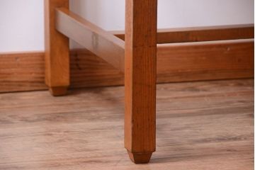 レトロ家具　昭和レトロ　古いナラ材製のシンプルなアンティーク片袖机(2)