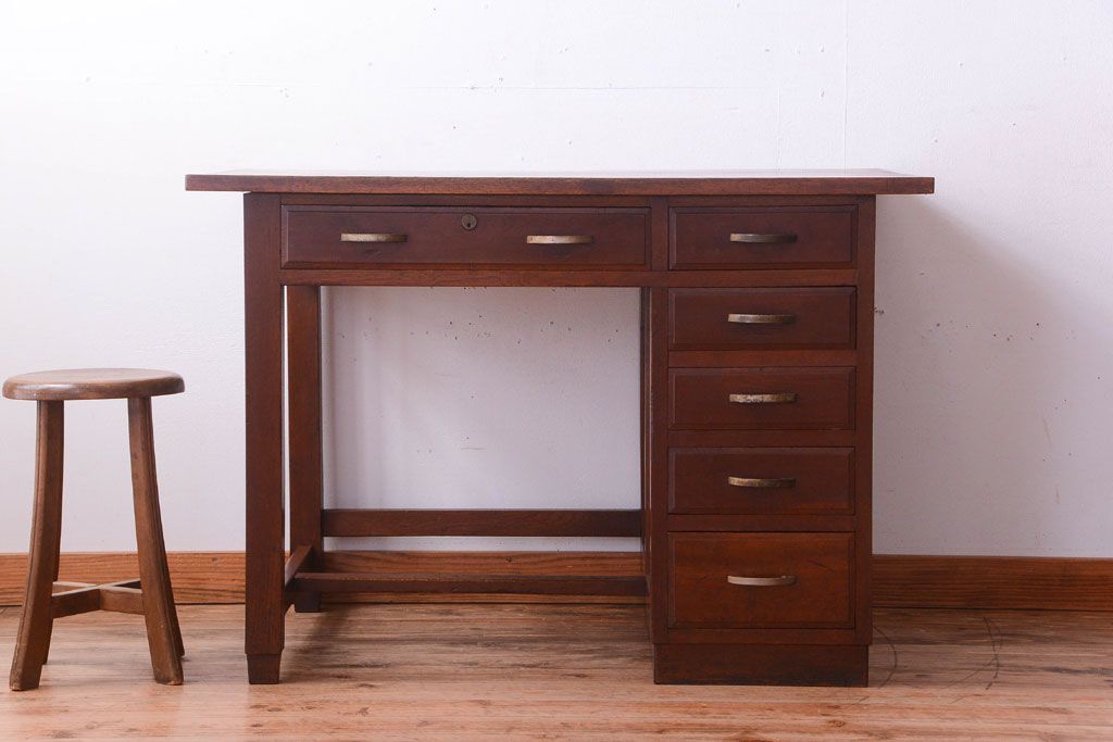 アンティーク家具　和製アンティーク　古い木の上品な片袖机