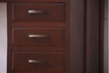 アンティーク家具　和製アンティーク　古い木の上品な片袖机