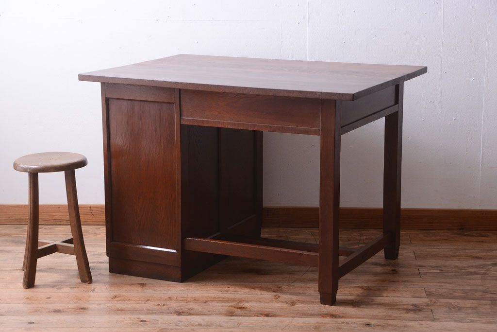 アンティーク家具　和製アンティーク　古い木の上品な片袖机