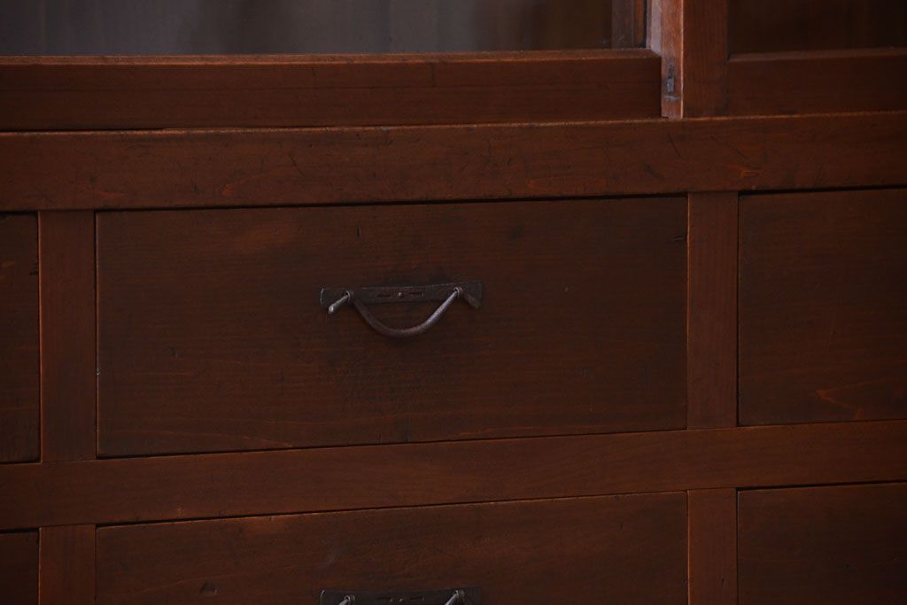 アンティーク家具　古民具・骨董　明治〜大正　檜材のアンティーク重ね戸棚(収納棚)