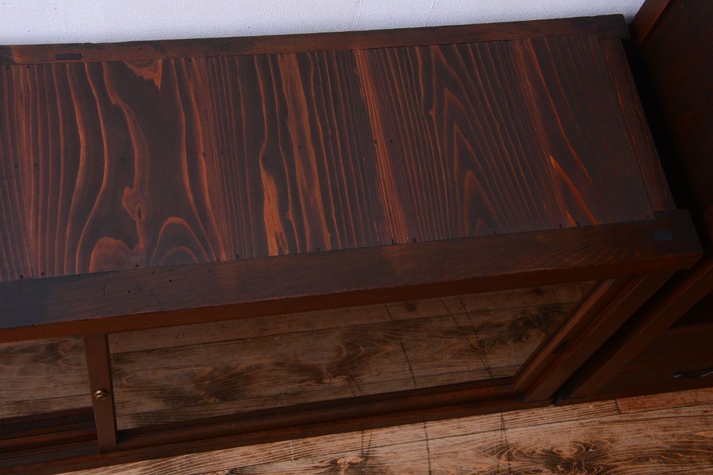 アンティーク家具　古民具・骨董　明治〜大正　檜材のアンティーク重ね戸棚(収納棚)