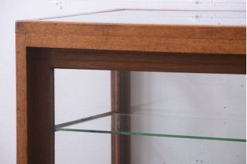 レトロ家具　昭和レトロ　古い木製のシンプルな脚付きガラスケース(ショーケース)(1)