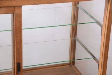 レトロ家具　昭和レトロ　古い木製のシンプルな脚付きガラスケース(ショーケース)(1)