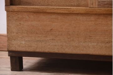 レトロ家具　昭和レトロ　古い木製のシンプルな脚付きガラスケース(ショーケース)(2)