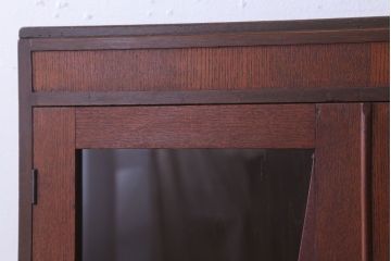 レトロ家具　昭和レトロ　おしゃれなデザインのアンティーク本箱(ブックケース)