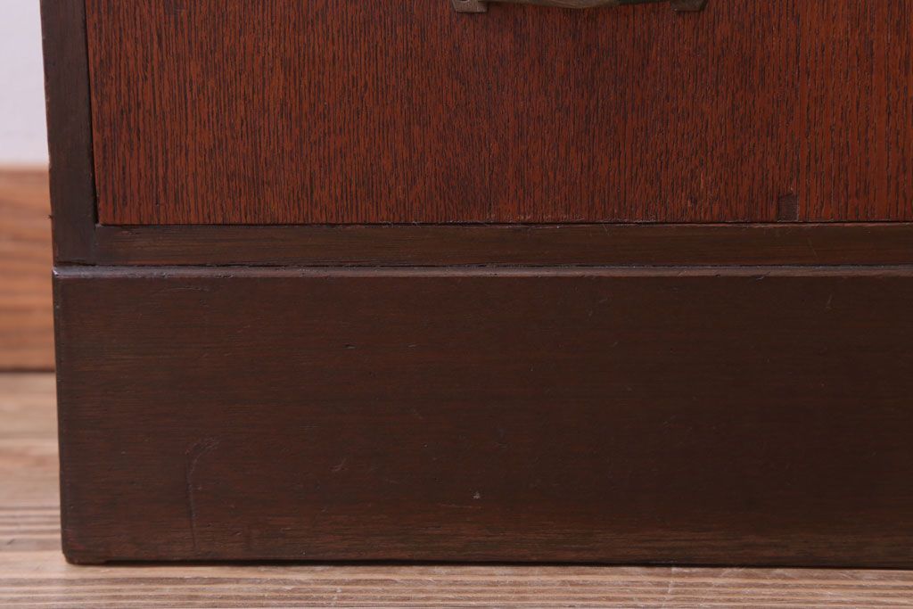 レトロ家具　昭和レトロ　おしゃれなデザインのアンティーク本箱(ブックケース)