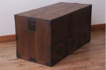アンティーク家具　古民具・骨董　明治〜大正　古い木製の箪笥ローボード