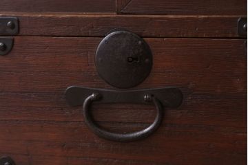 アンティーク家具　古民具・骨董　明治〜大正　古い木製の箪笥ローボード