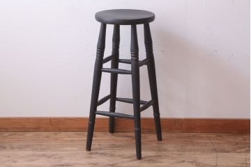 中古　背の高いブラックペイントスツール