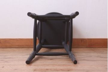 中古　背の高いブラックペイントスツール