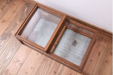 レトロ家具　昭和レトロ　古い木の小ぶりなガラスケース(ショーケース)