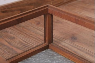 レトロ家具　昭和レトロ　古い木の小ぶりなガラスケース(ショーケース)