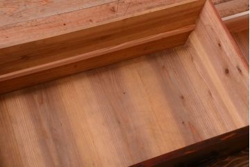 アンティーク家具　古民具・骨董　明治期　脚付き時代箪笥(衣装箪笥)