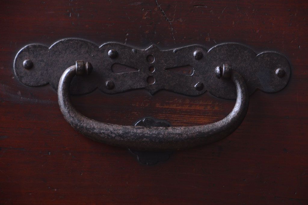 アンティーク家具　古民具・骨董　明治期　脚付き時代箪笥(衣装箪笥)