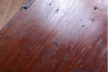 アンティーク家具　古民具・骨董　明治期　隠し付き!脚付き観音箪笥ローボード(衣装箪笥・時代箪笥)