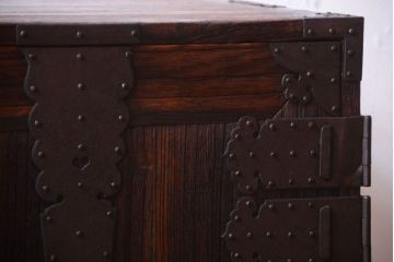 アンティーク家具　古民具・骨董　明治期　総桐材!隠し付き観音箪笥ローボード(衣装箪笥・時代箪笥)