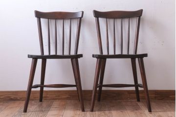 中古　北海道民芸家具　シンプルなウィンザーチェア2脚セット(ダイニングチェア、ウインザーチェア)