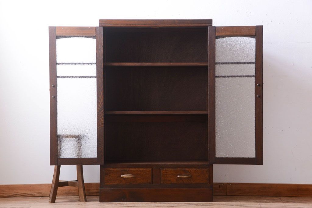 アンティーク家具　和製アンティーク　ダイヤガラス入り!古い木の小ぶりな引き出し付き本箱