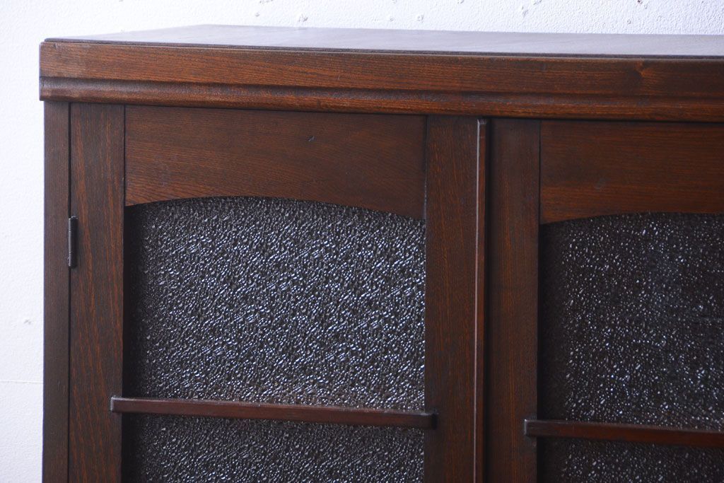 アンティーク家具　和製アンティーク　ダイヤガラス入り!古い木の小ぶりな引き出し付き本箱