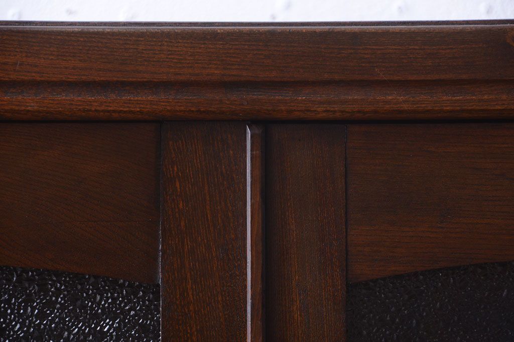 アンティーク家具　和製アンティーク　ダイヤガラス入り!古い木の小ぶりな引き出し付き本箱