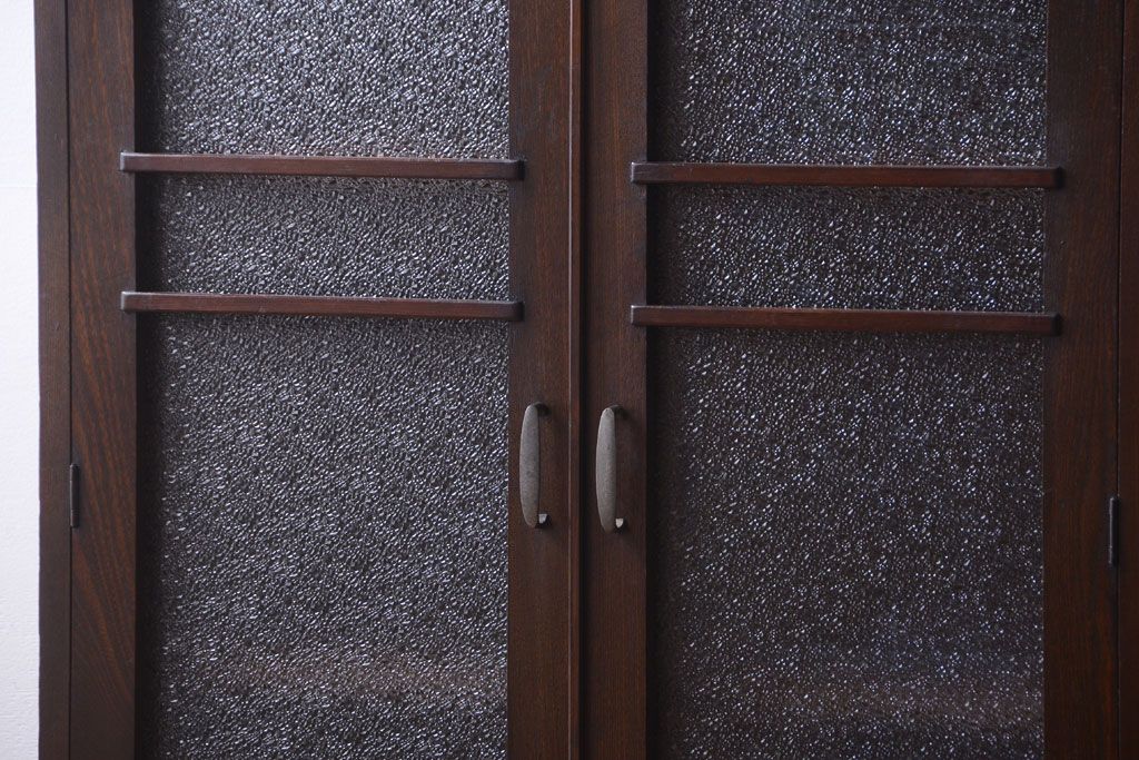 アンティーク家具　和製アンティーク　ダイヤガラス入り!古い木の小ぶりな引き出し付き本箱