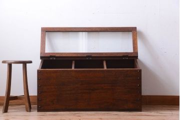 和製アンティーク　ガラス窓付き!古い木の収納箱