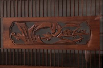 古民具・骨董　古い木の竹梅模様ガラス書院欄間(明かり取り)