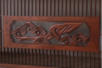古民具・骨董　古い木の松模様ガラス書院欄間(明かり取り)