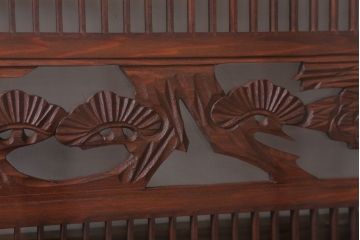 古民具・骨董　松に鷹　古い木のガラス書院欄間(明かり取り)