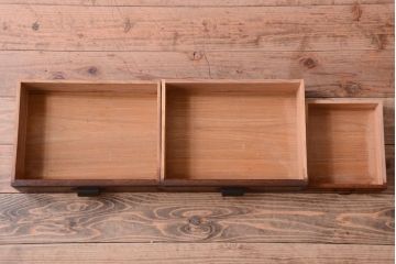 アンティーク家具　和製アンティーク　変わり型!ダイヤガラス入りの重ね本箱(収納棚・戸棚)