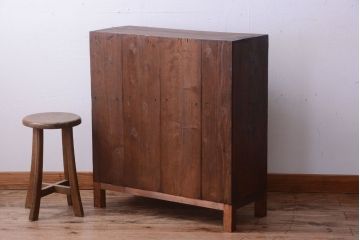 アンティーク家具　和製アンティーク　脚付き!古い木製のパタパタ収納棚