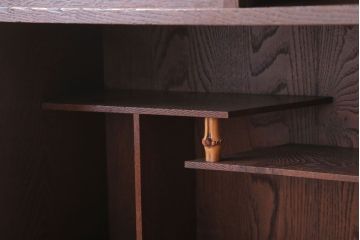 アンティーク家具　古民具・骨董　総栗材!小ぶりなアンティーク高級茶箪笥