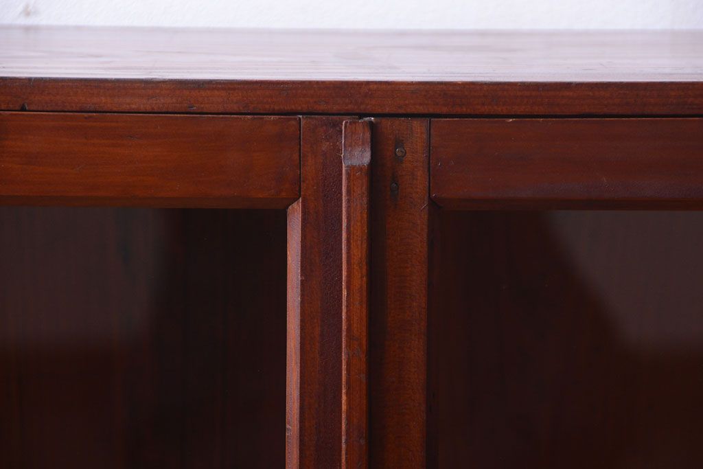 アンティーク家具　和製アンティーク　古い木製のシンプルな本箱(ブックケース)