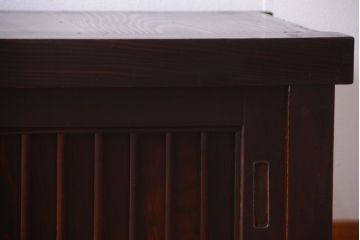 アンティーク家具　古民具・骨董　明治期　和モダンスタイル!上品な時代箪笥ローボード(水屋箪笥、テレビ台、キャビネット、収納棚)