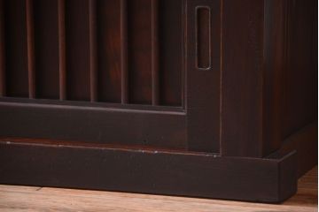 アンティーク家具　古民具・骨董　明治期　和モダンスタイル!上品な時代箪笥ローボード(水屋箪笥、テレビ台、キャビネット、収納棚)